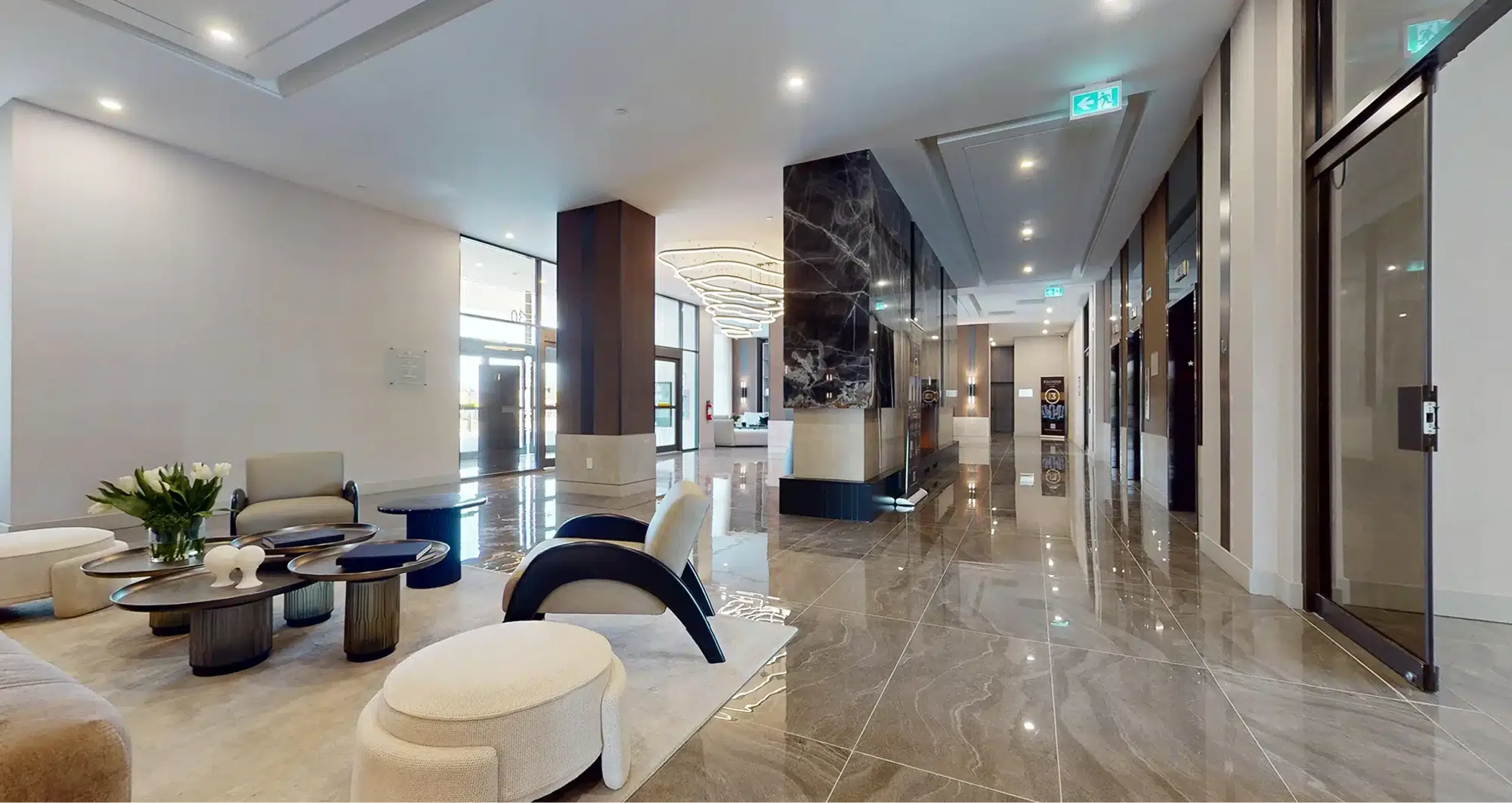 View of the Équinoxe - Saint-Elzéar lobby.